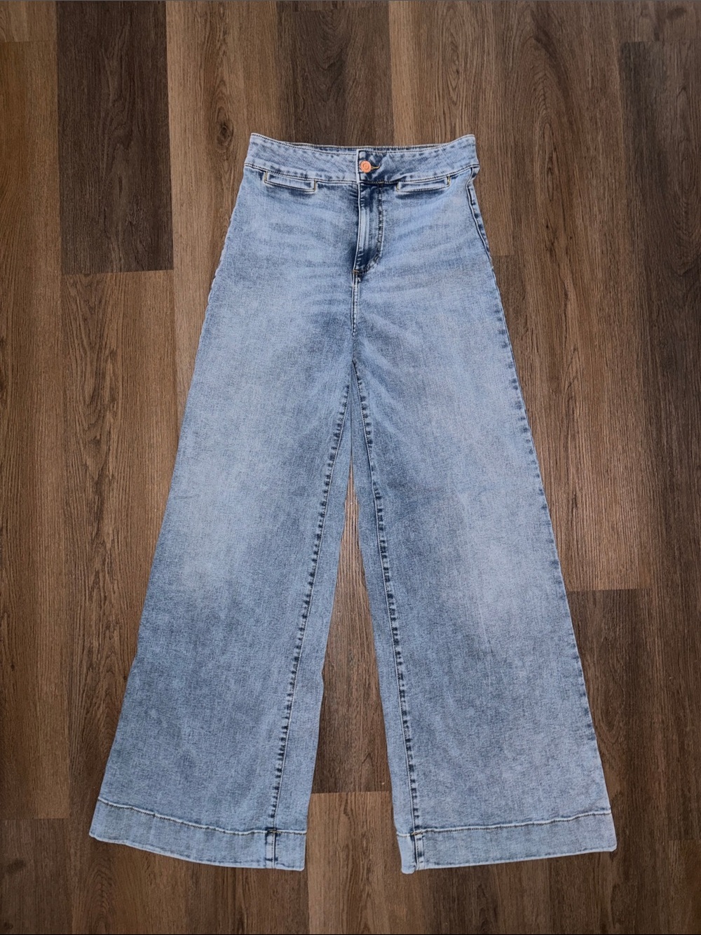 LC Lauren Conrad Light Wash Wide-Leg Jeans